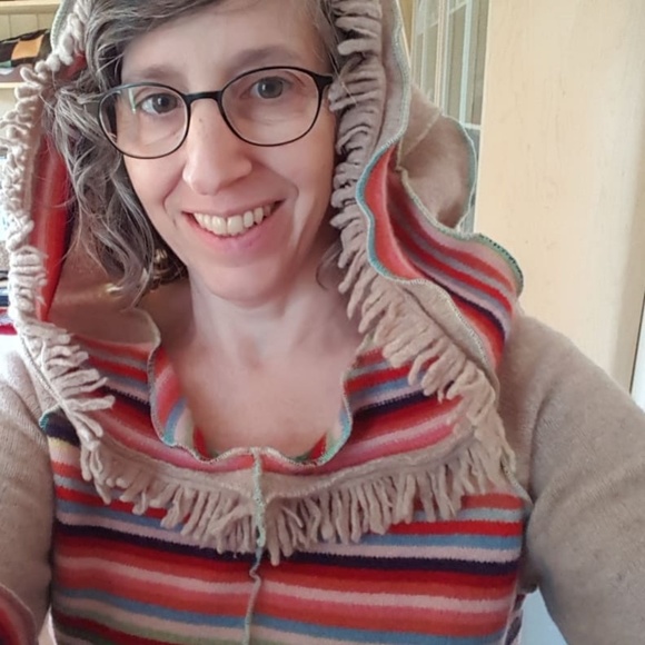 Meet your Posher, Marlene - Picture 1 of 1